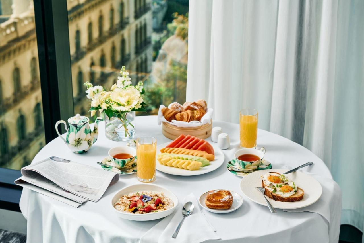 Sheraton Melbourne Hotel מראה חיצוני תמונה A continental breakfast