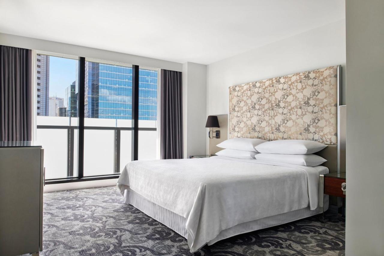 Sheraton Melbourne Hotel מראה חיצוני תמונה A guest room at the hotel