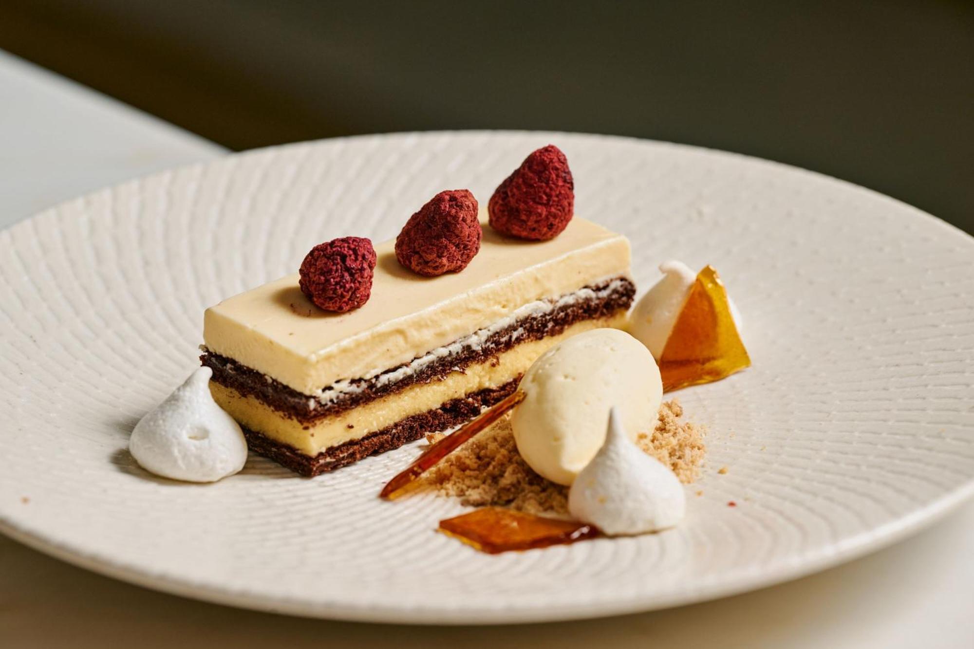 Sheraton Melbourne Hotel מראה חיצוני תמונה A dessert