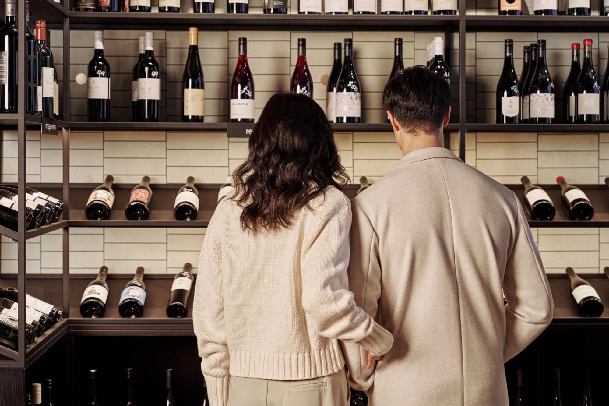 Sheraton Melbourne Hotel מראה חיצוני תמונה Wine shop